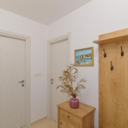 里耶卡Apartman Iskra公寓 外观 照片